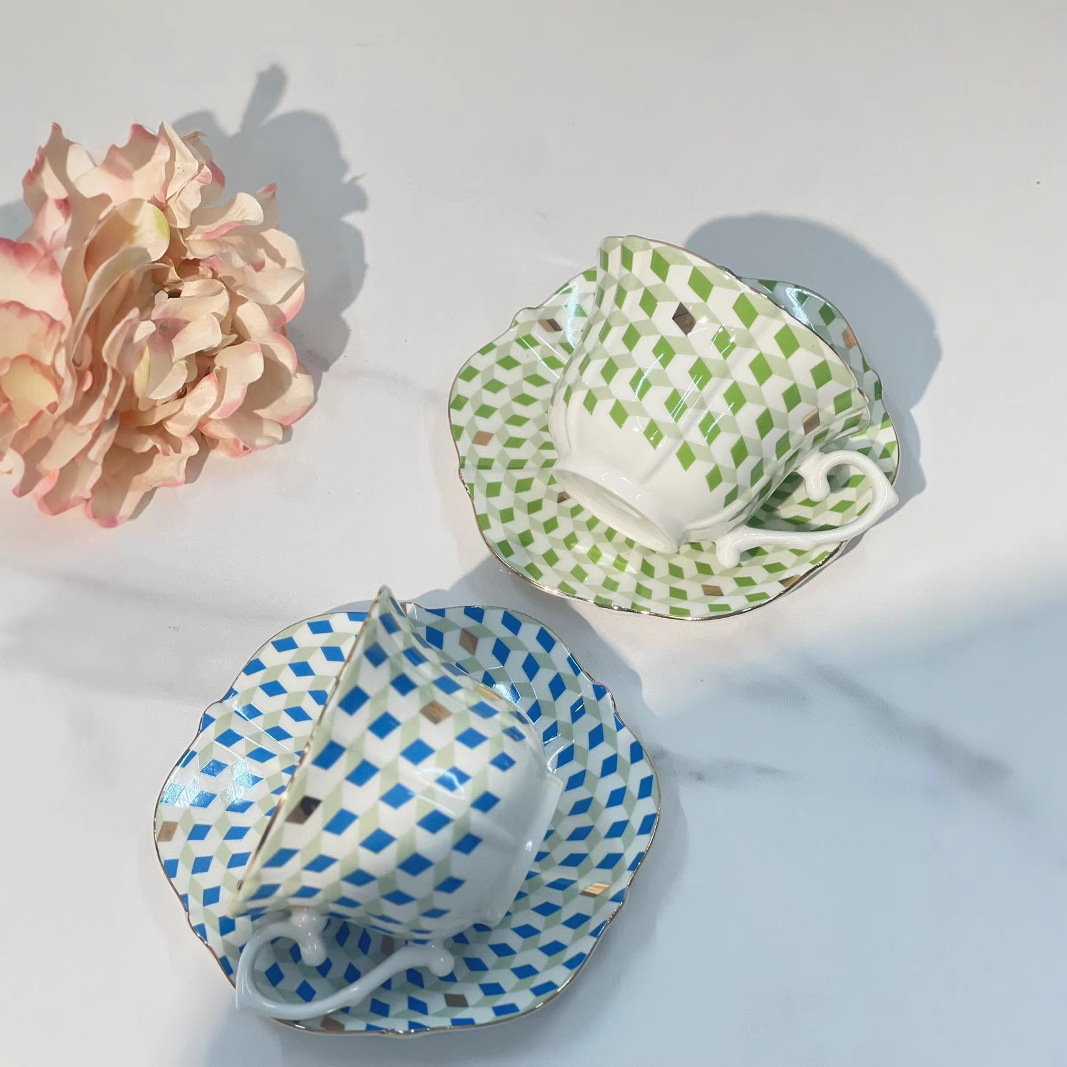 Light Luxury Blue and Green Co - đánh giá và giá Coffee Tea Green